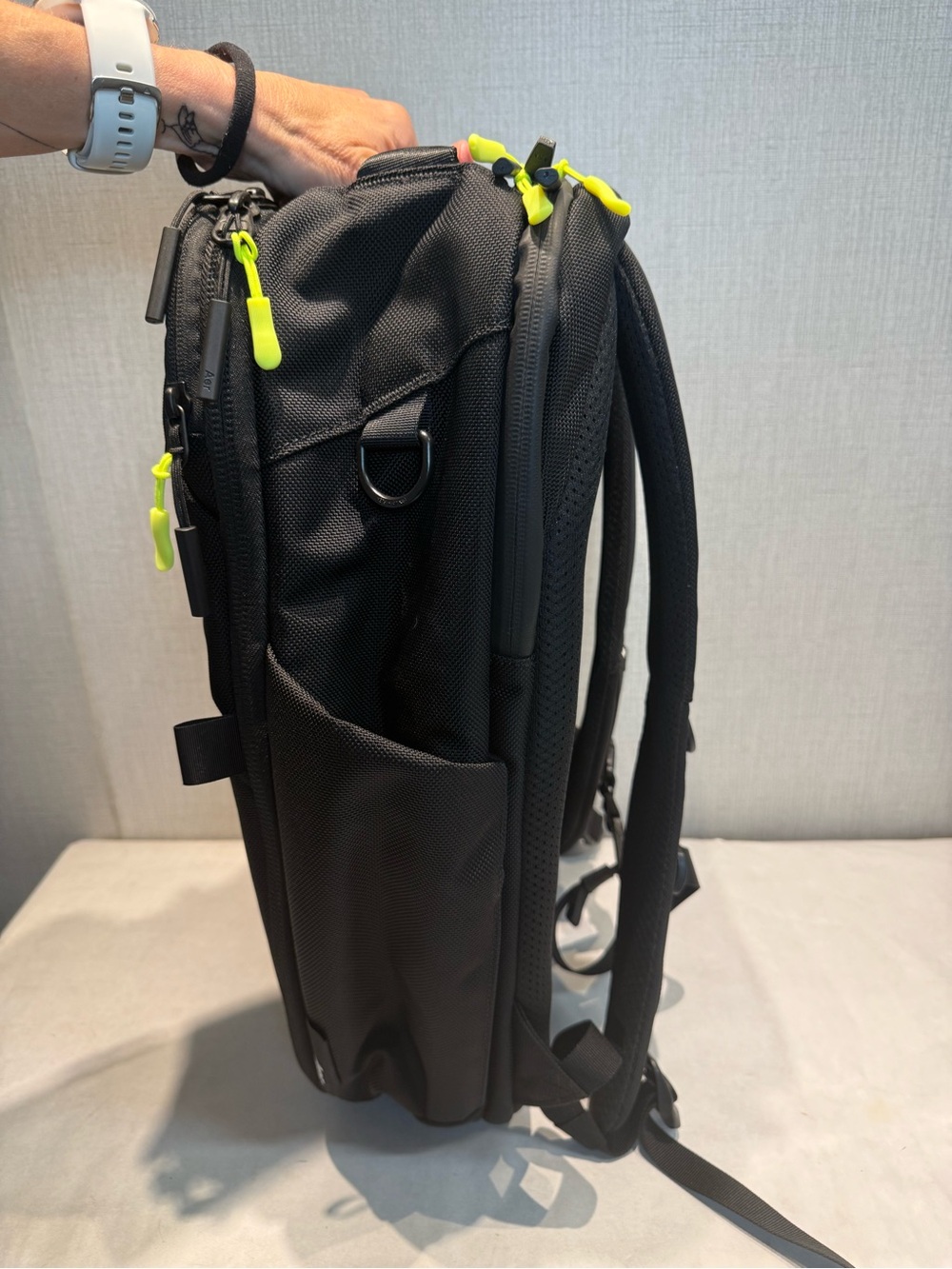 Aer City Pack Pro 2 24L Backpack Laptop Black Adjustable Padded Multi Pockets - Picture 9 of 9